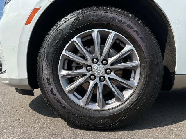 2022 Buick Enclave Essence photo 39