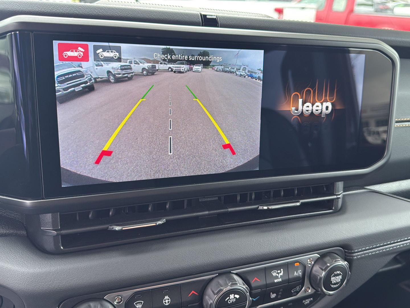 2025 Jeep Wrangler Sahara photo 6