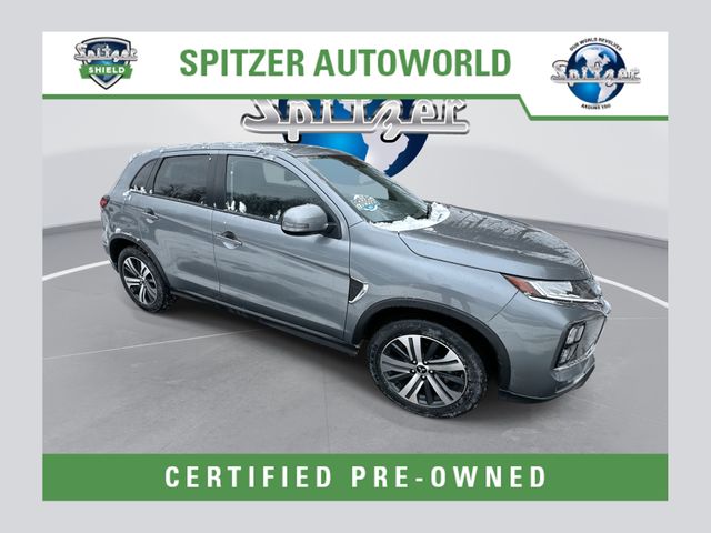 2024 Mitsubishi Outlander Sport SE's photo