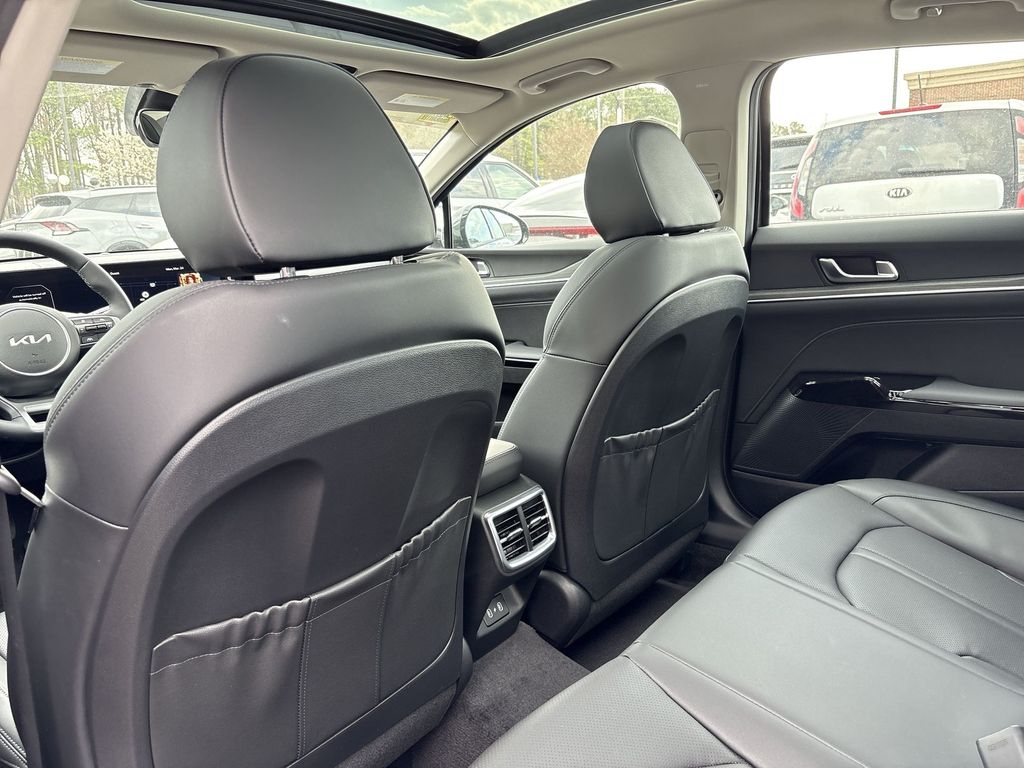 2025 Kia K5 EX photo 26