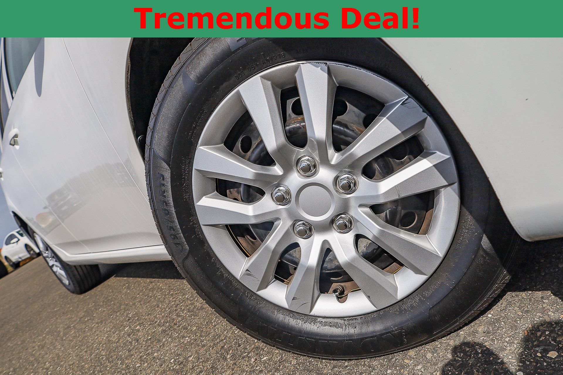 Used 2010 Toyota Corolla LE with VIN 1NXBU4EE1AZ338392 for sale in Santa Maria, CA