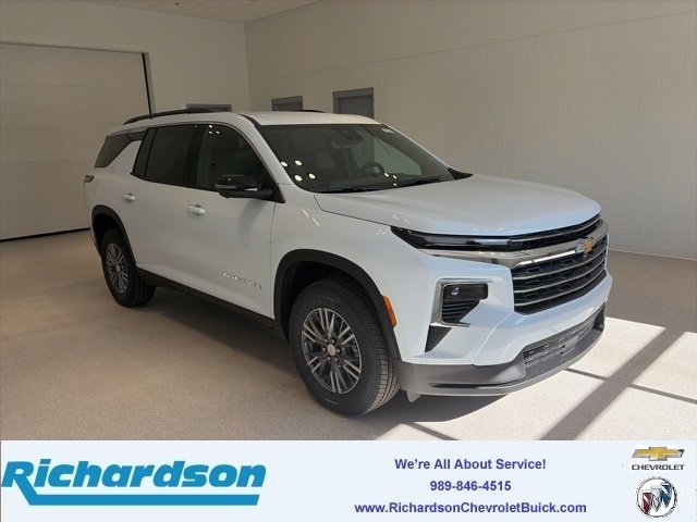 2026 Chevrolet Traverse LT's photo