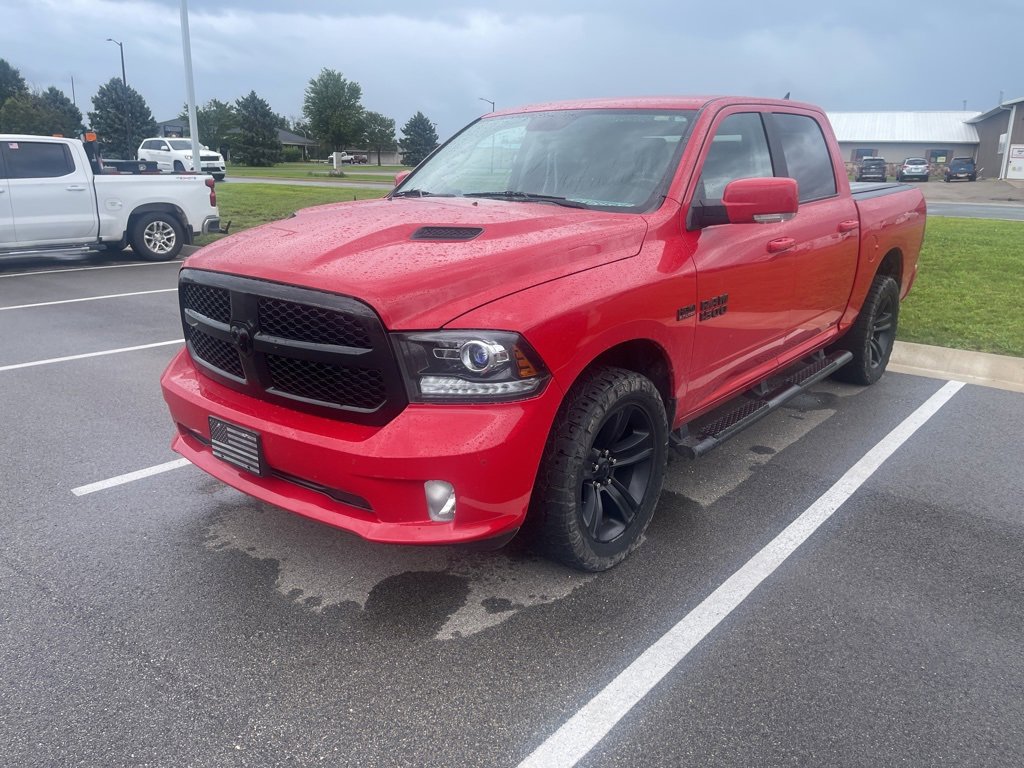 2017 Ram 1500 Sport photo 2