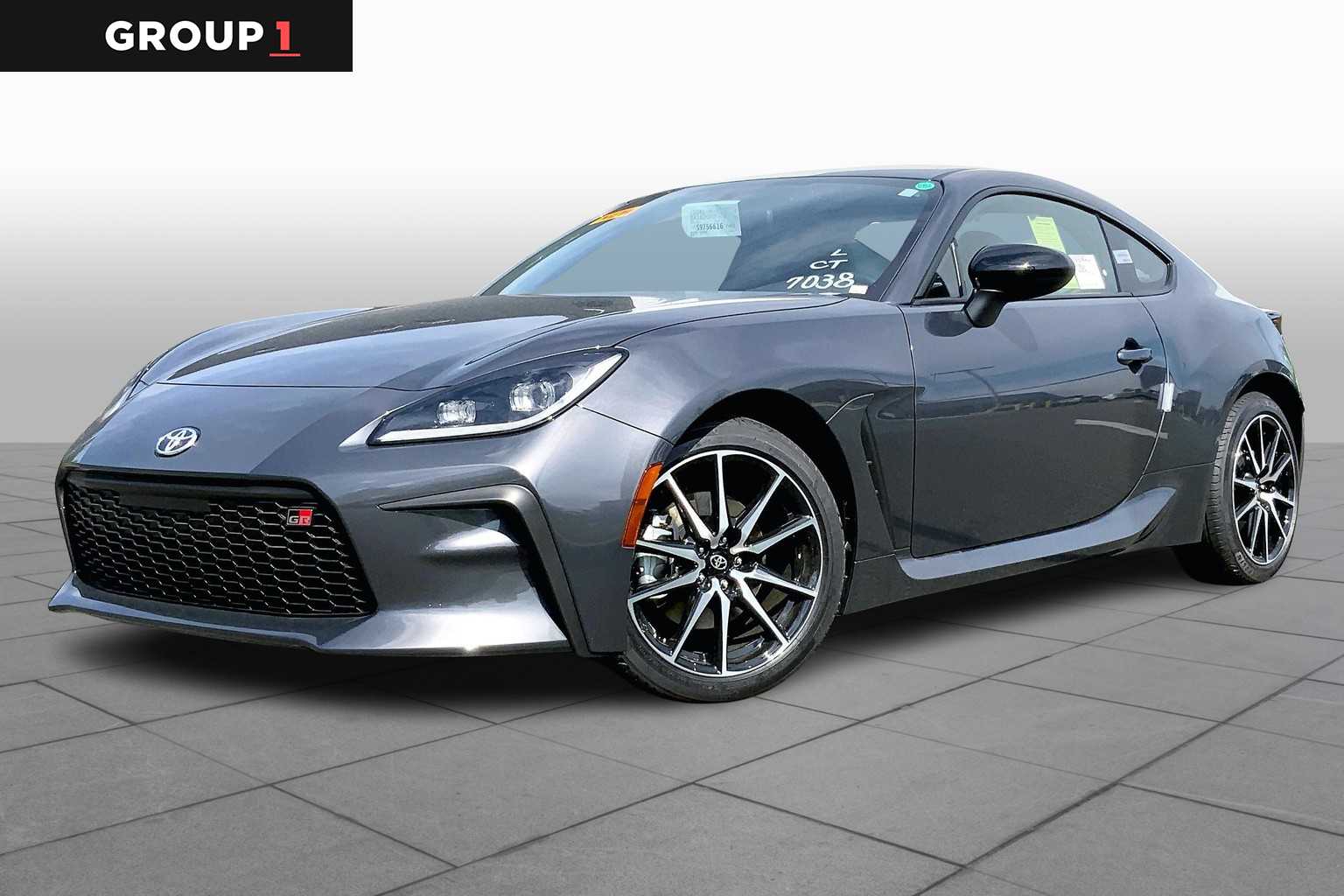 2025 Toyota GR86 Premium photo 2