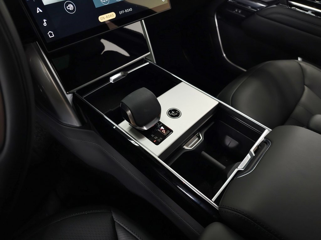 2025 LAND ROVER RANGE ROVER - Image 40