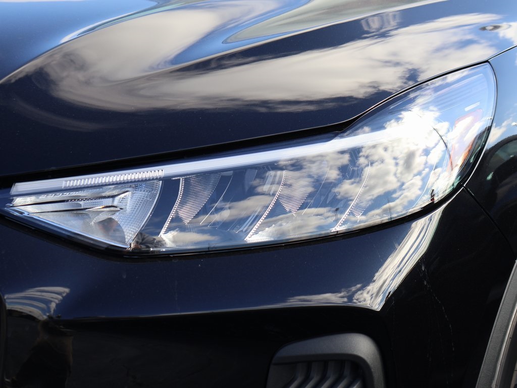 2026 Ford Escape ST-Line photo 3