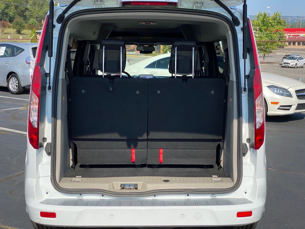 2020 Ford Transit Connect Titanium photo 7