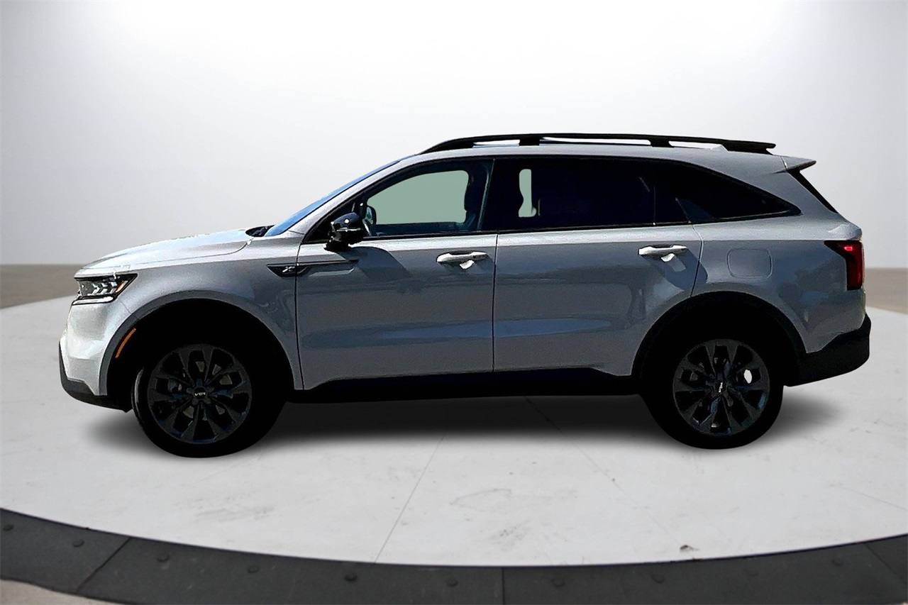 2022 Kia Sorento X-Line SX Prestige photo 5