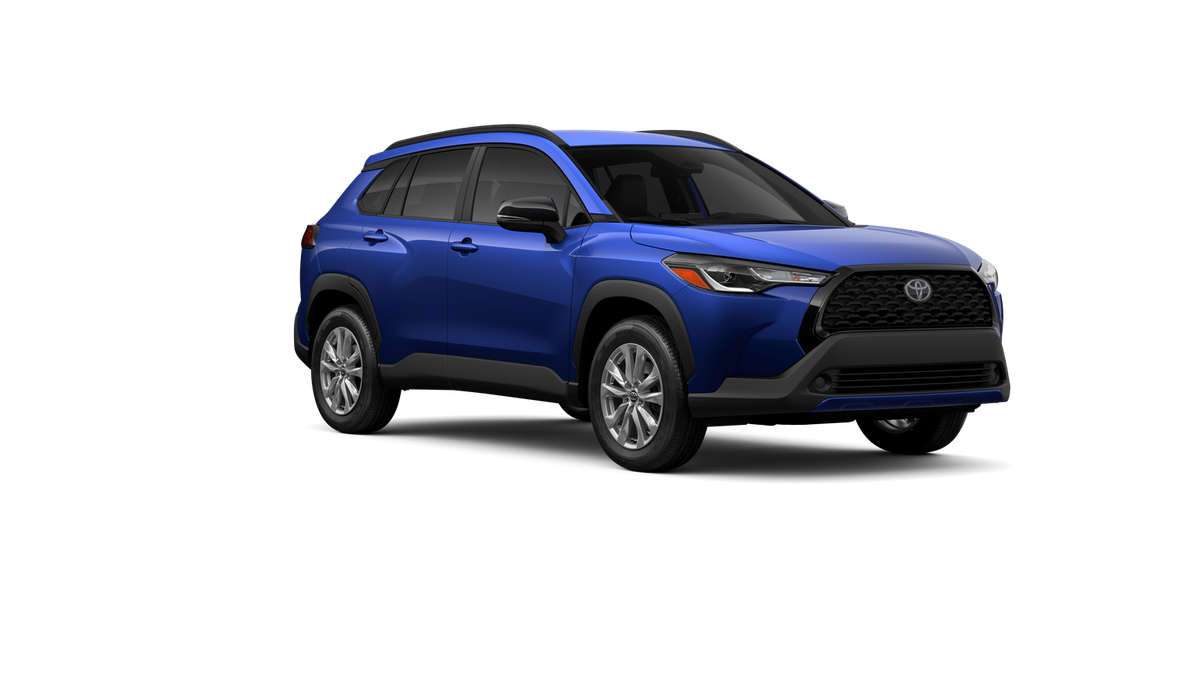 2025 Toyota Corolla Cross LE photo 15
