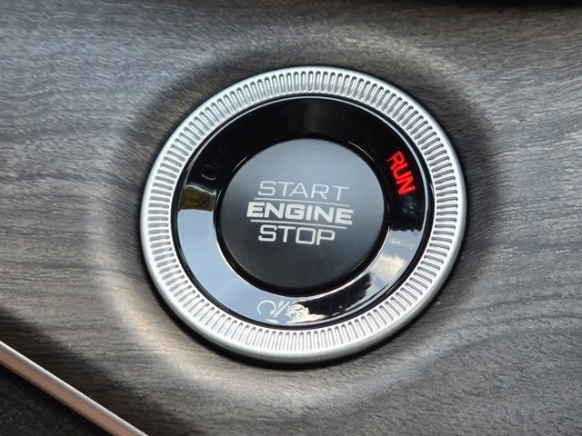 2025 Jeep Grand Cherokee Limited photo 8