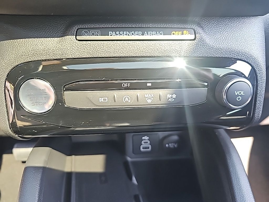 2025 Ford Escape ST-Line Select photo 30