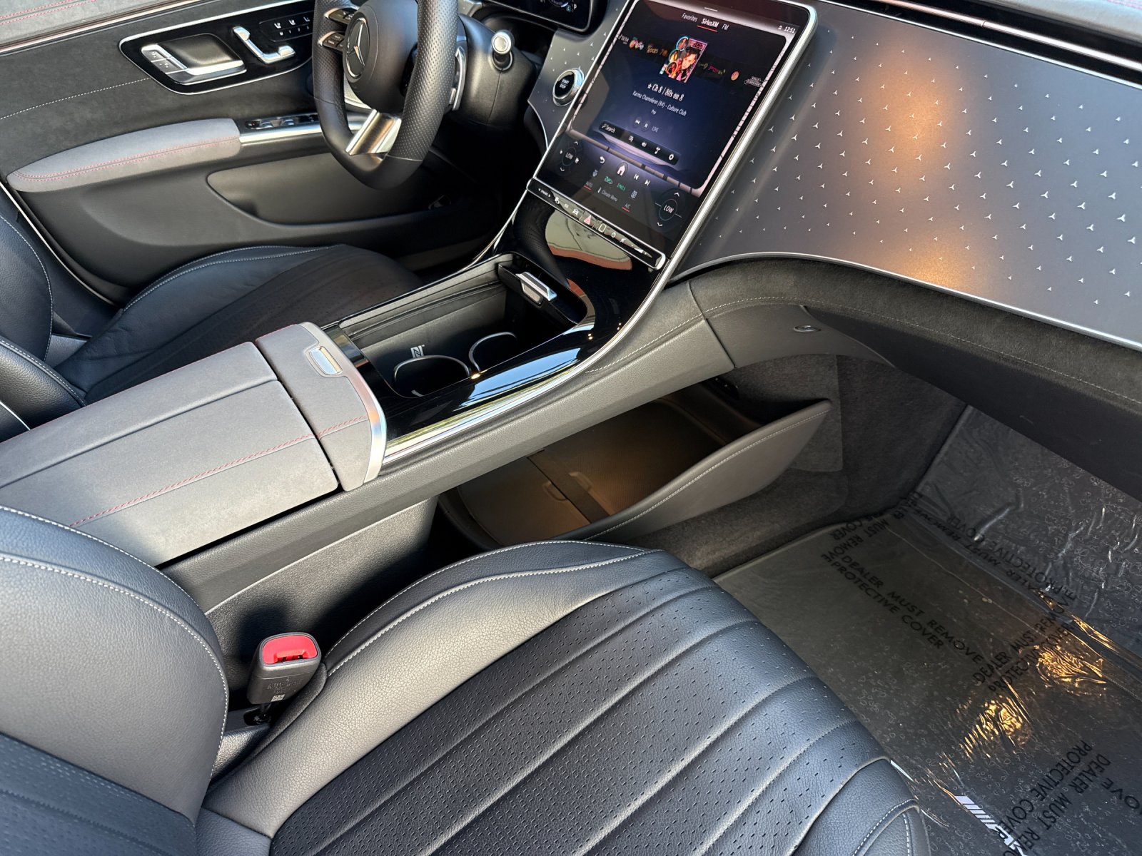 2022 Mercedes Benz EQS Sedan 450 photo 18