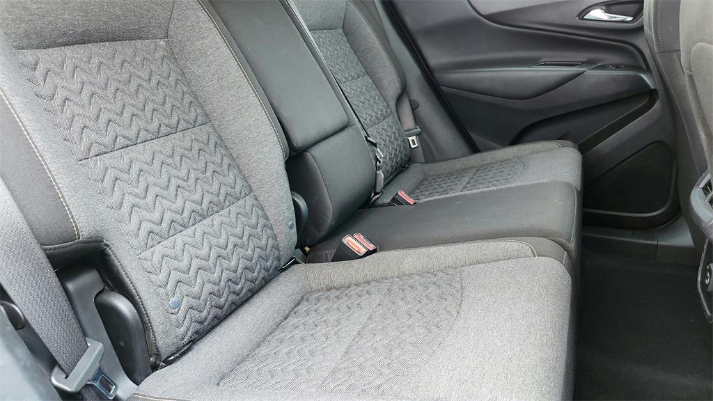 2024 Chevrolet Equinox LT photo 30