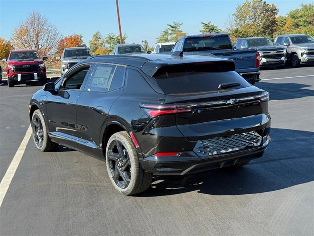 2026 Chevrolet Equinox EV 3RS photo 3