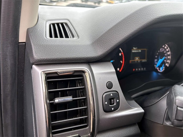 Used 2021 Cactus Ford XLT image 23