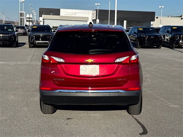 2020 Chevrolet Equinox LT photo 2