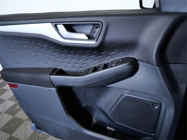 2020 Ford Escape SE photo 23