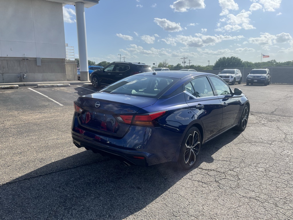 2024 Nissan Altima 2.5 SR photo 4