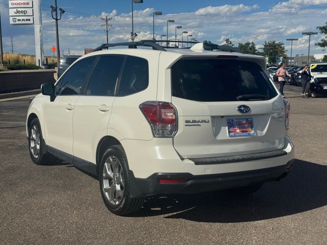 2017 Subaru Forester 2.5i Touring photo 3
