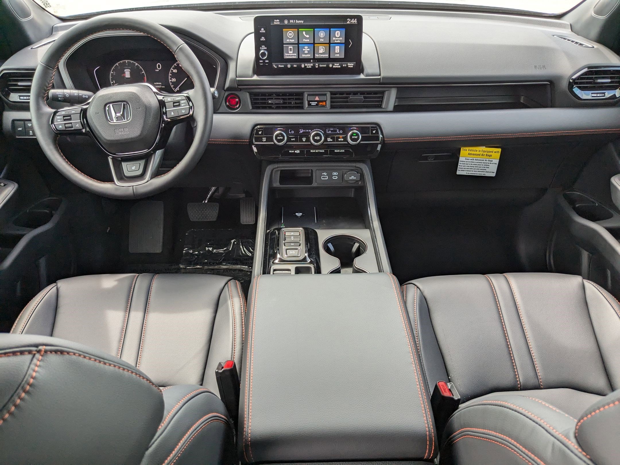 2025 Honda Pilot TrailSport photo 14