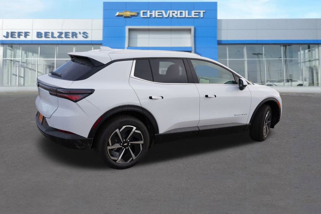 2026 Chevrolet Equinox EV 1LT photo 3