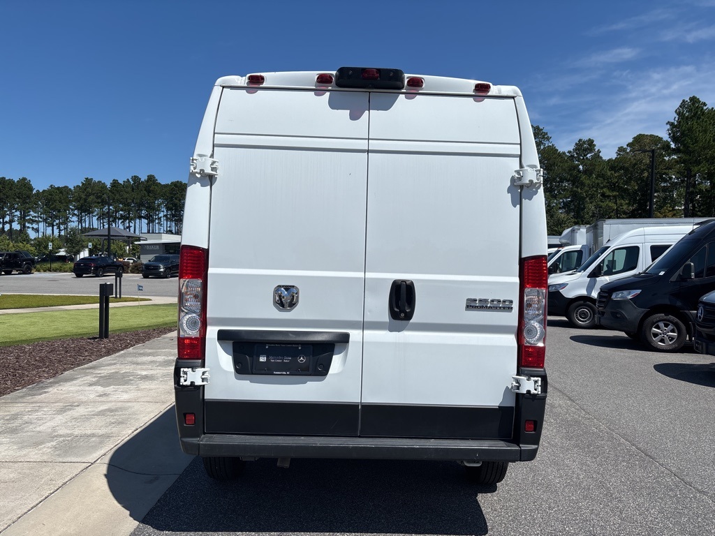 2023 Ram ProMaster 2500 photo 4