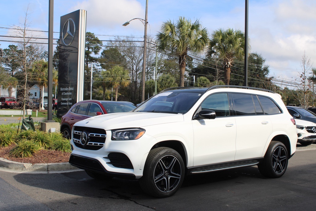 2023 Mercedes-Benz GLS Base
