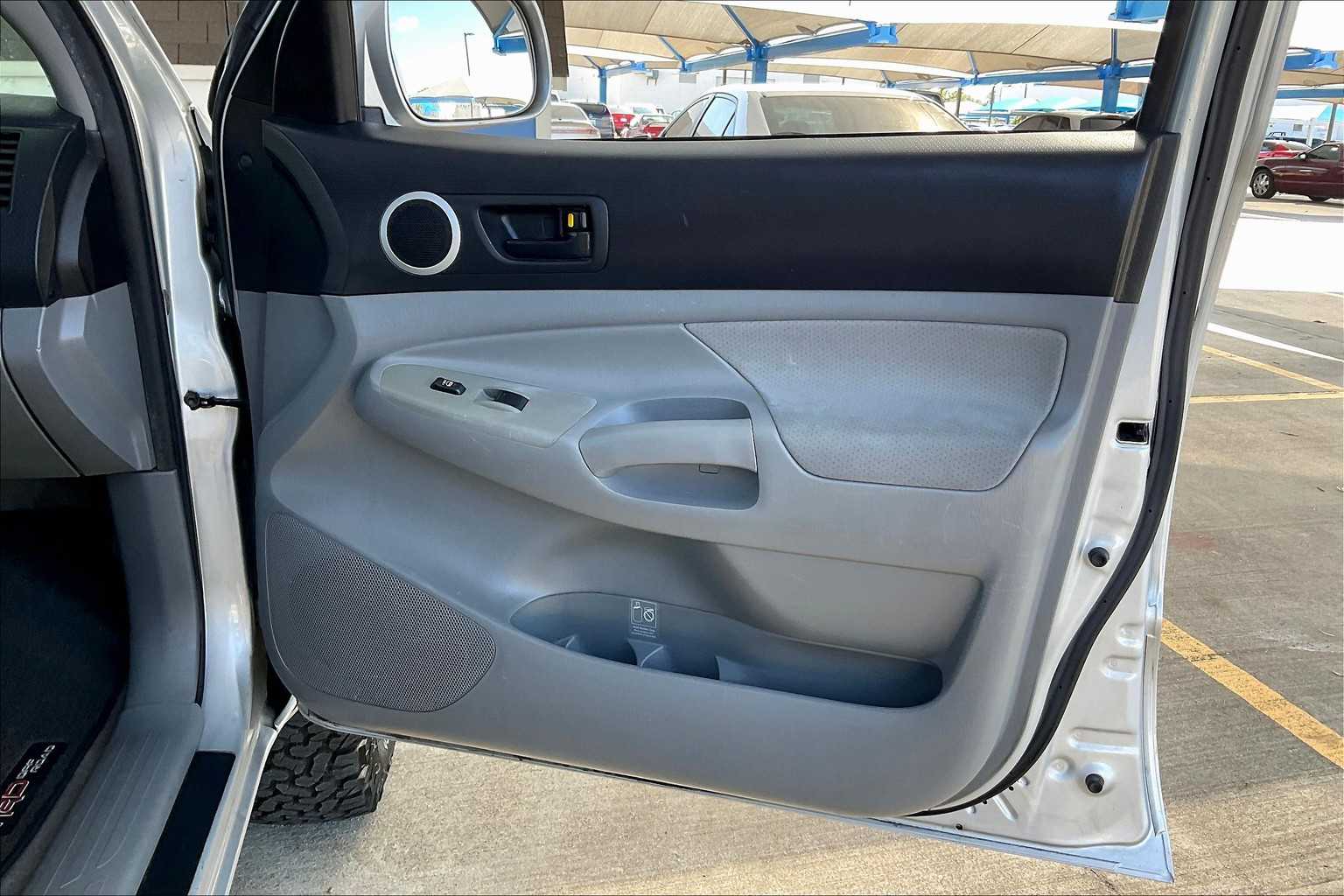 2007 Toyota Tacoma PreRunner photo 22