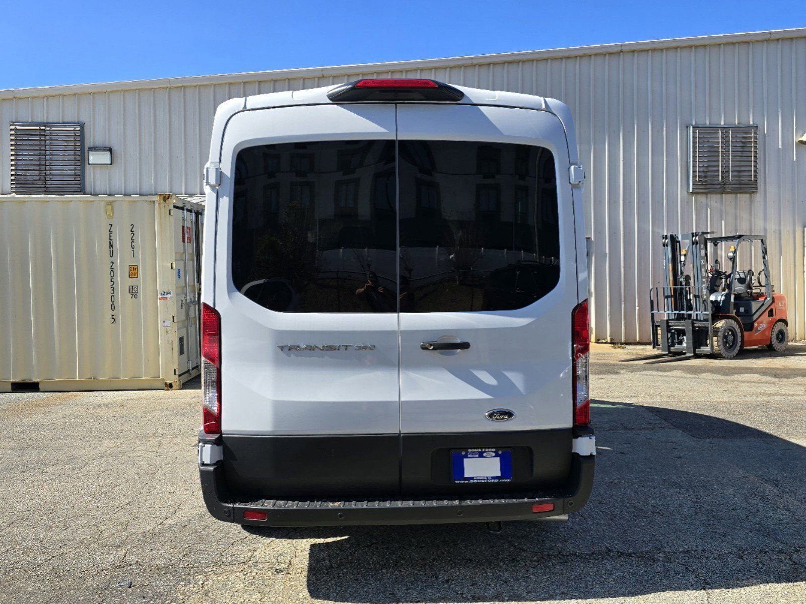 2024 Ford Transit Passenger XL photo 9