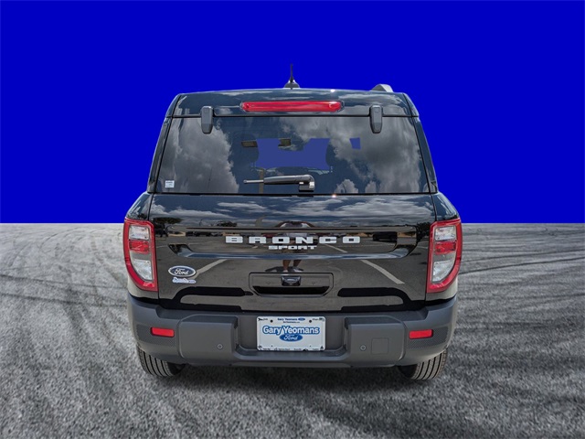2025 Ford Bronco Sport Outer Banks photo 3