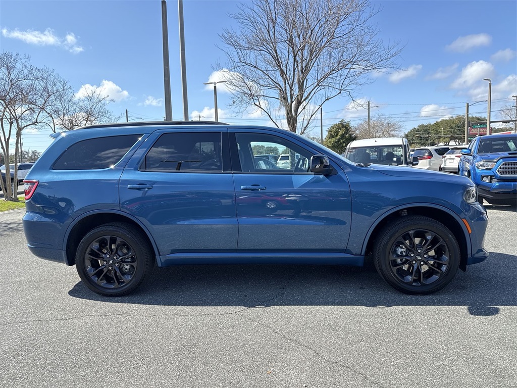2025 Dodge Durango GT photo 2
