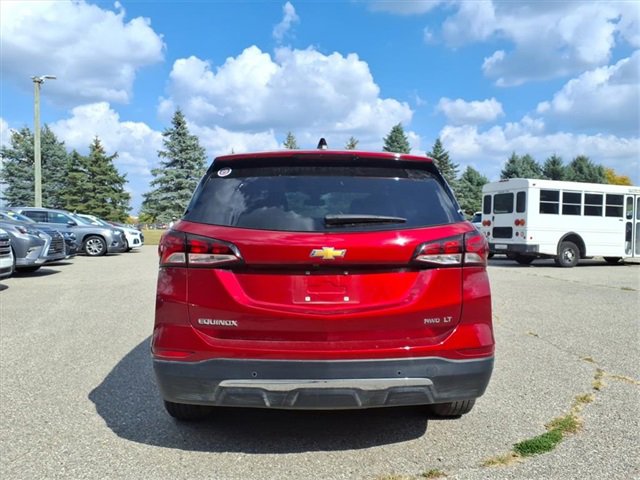 2024 Chevrolet Equinox LT photo 7