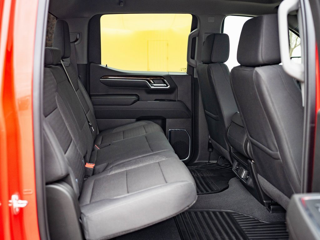 2024 Gmc Sierra 1500 SLE photo 32