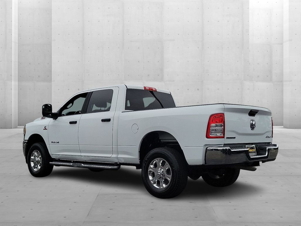 2024 Ram 2500 Big Horn photo 2