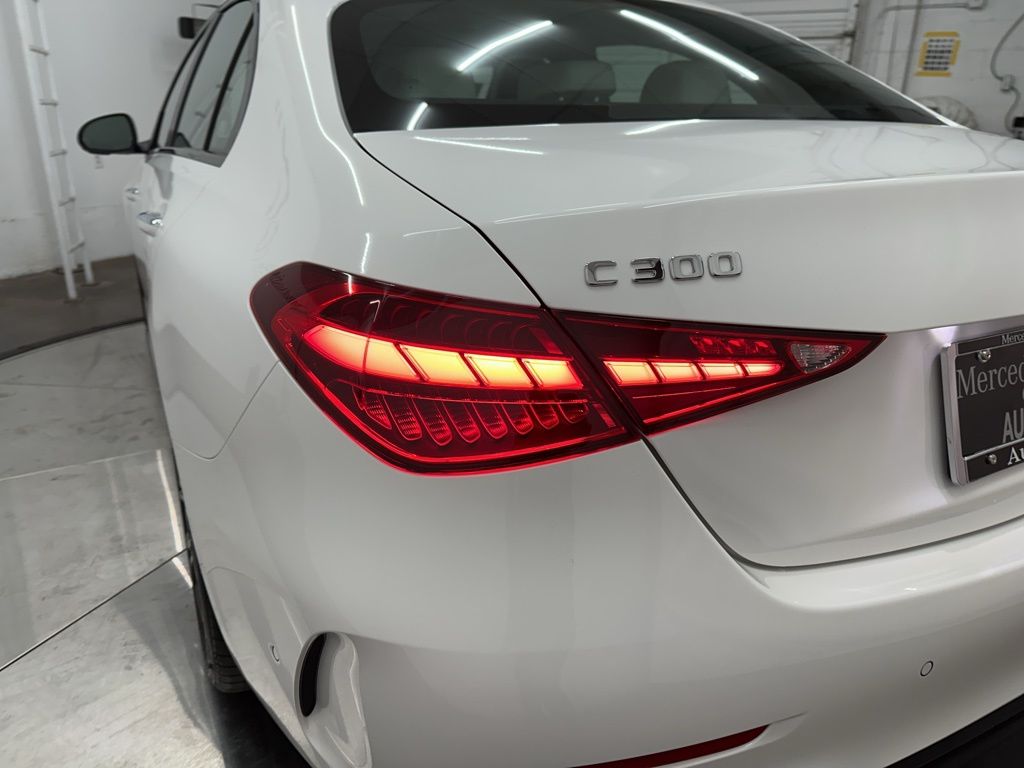 2025 Mercedes Benz C 300 photo 25