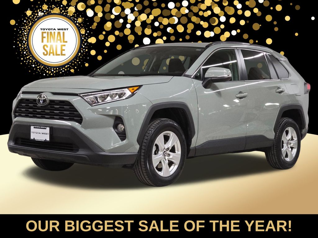 2019 Toyota RAV4 XLE's photo