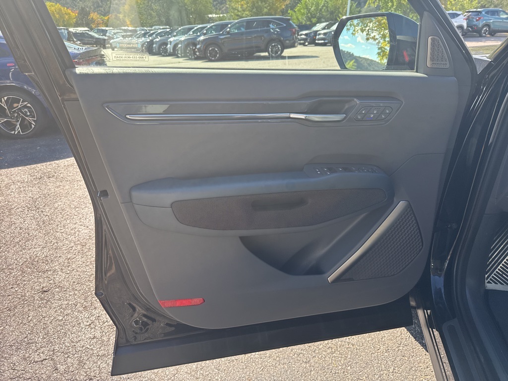 2024 Kia EV9 GT-Line photo 8