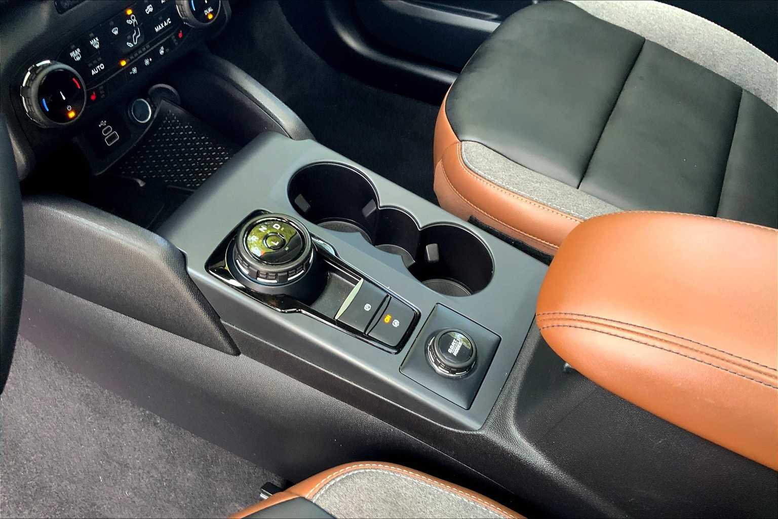 2024 Ford Bronco Sport Outer Banks photo 15