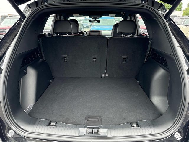 2023 Ford Escape ST-Line Elite photo 4