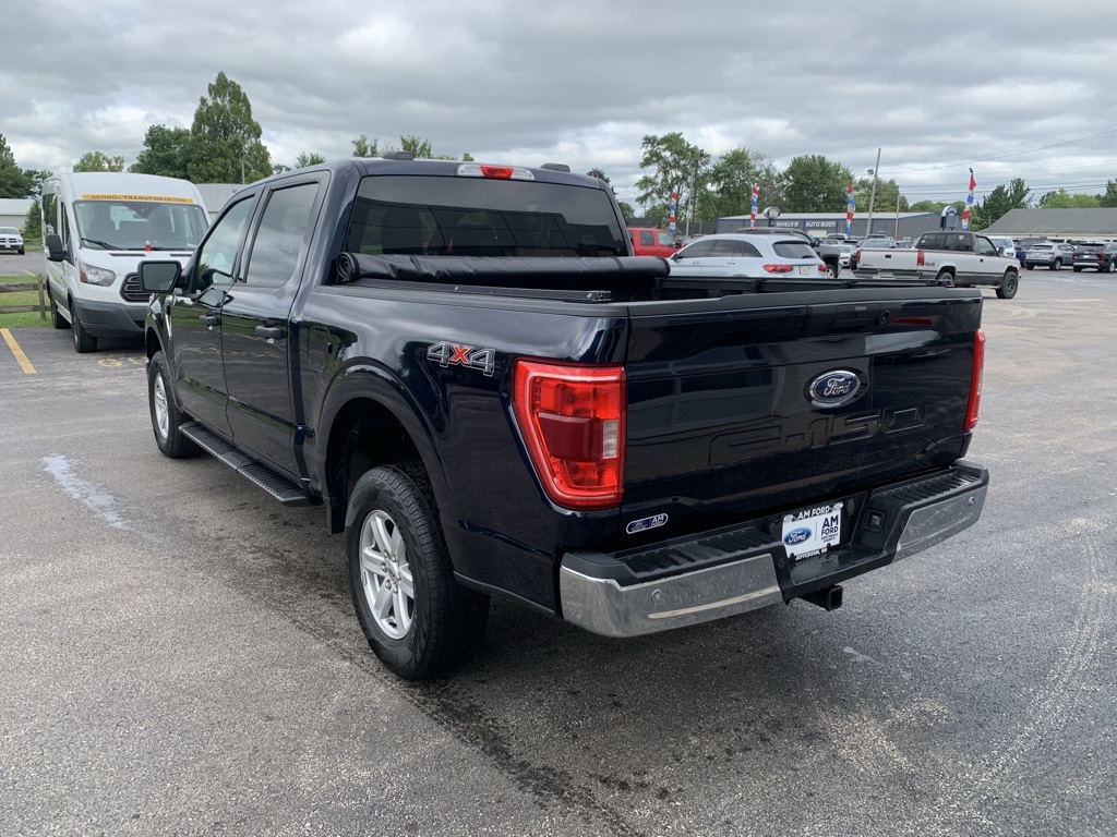 2023 Ford F-150 XLT photo 2
