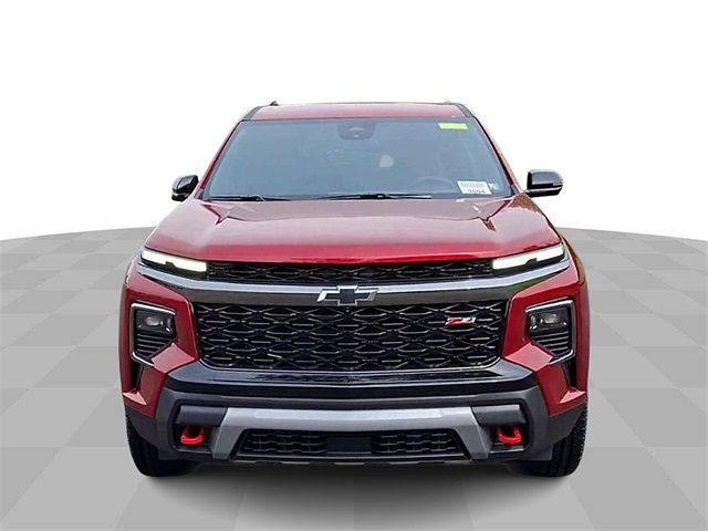 2025 Chevrolet Traverse Z71 photo 3