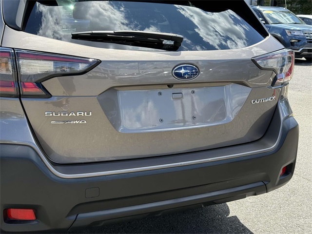 2023 Subaru Outback Premium photo 9