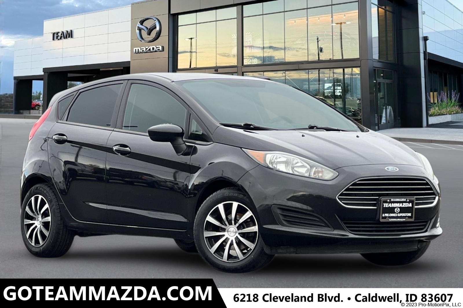 2015 Ford Fiesta S's photo