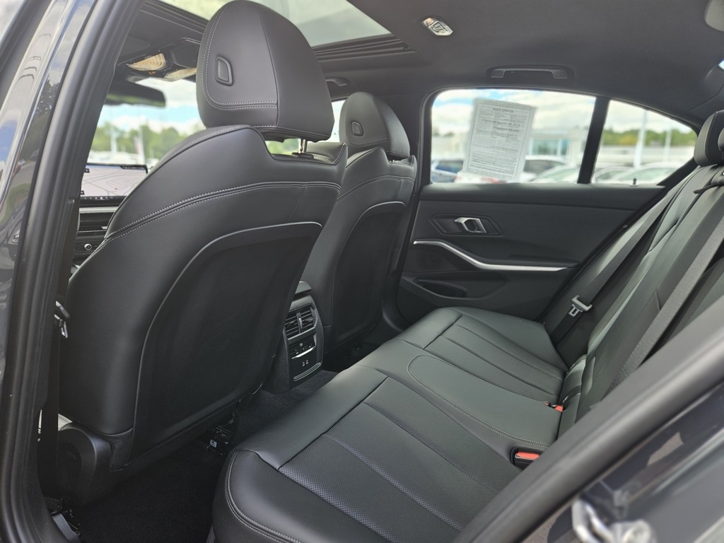 2025 Bmw 330i xDrive photo 16