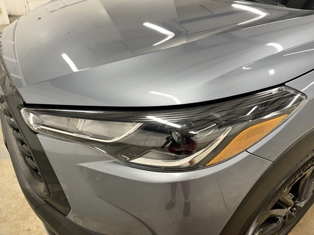 2023 Toyota Corolla Cross LE photo 8