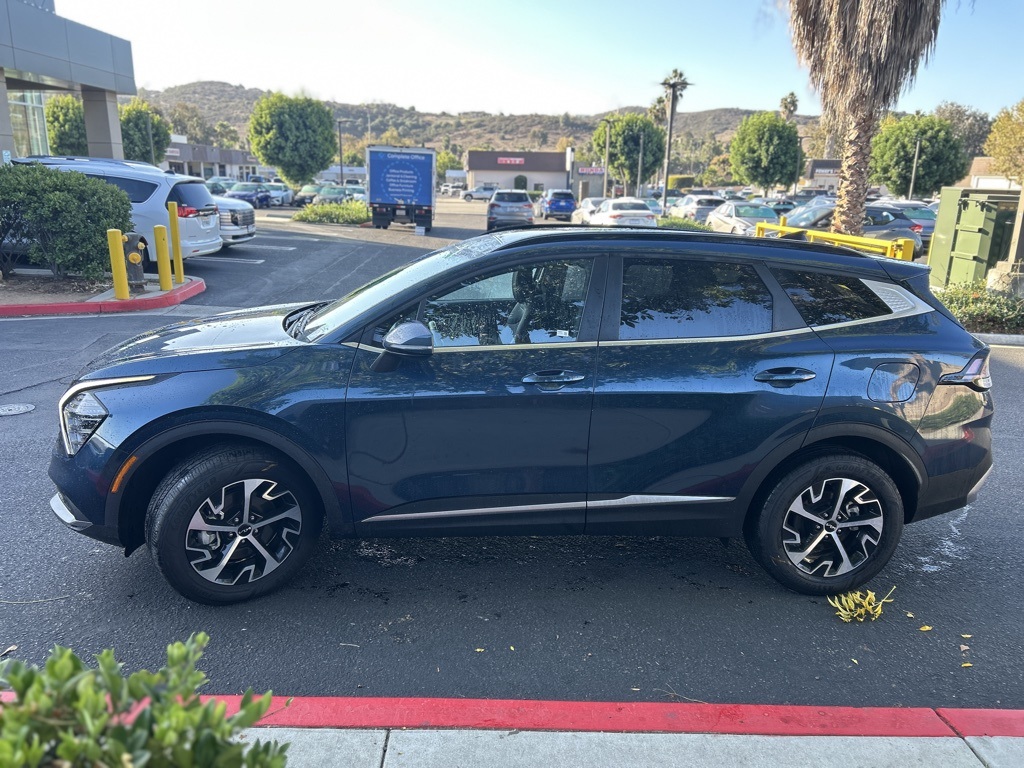 Used 2025 Blue Kia EX image 4