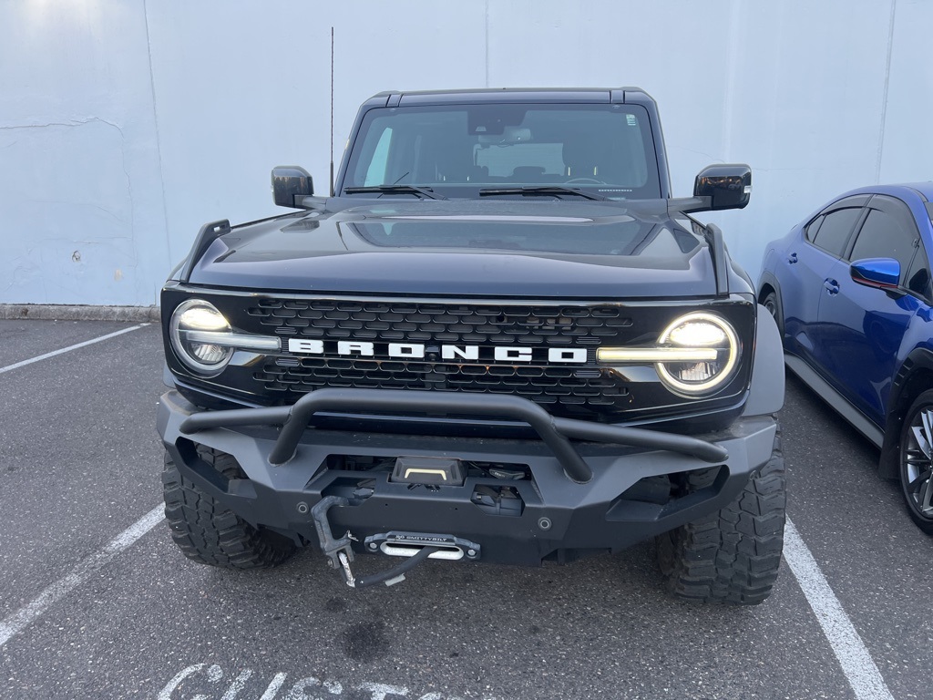 2021 Ford Bronco Wildtrak photo 2