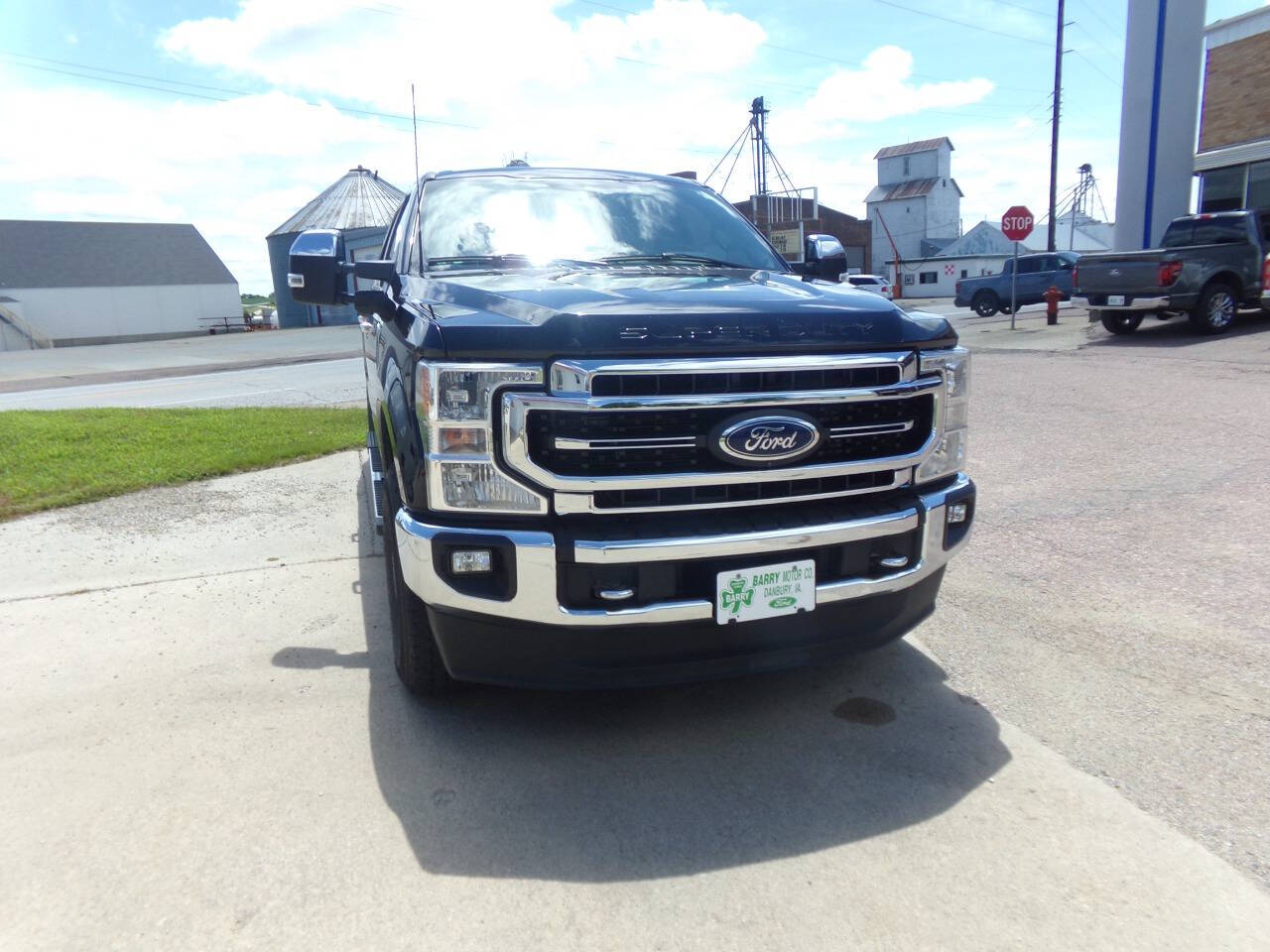 2022 Ford F-250 Lariat photo 3