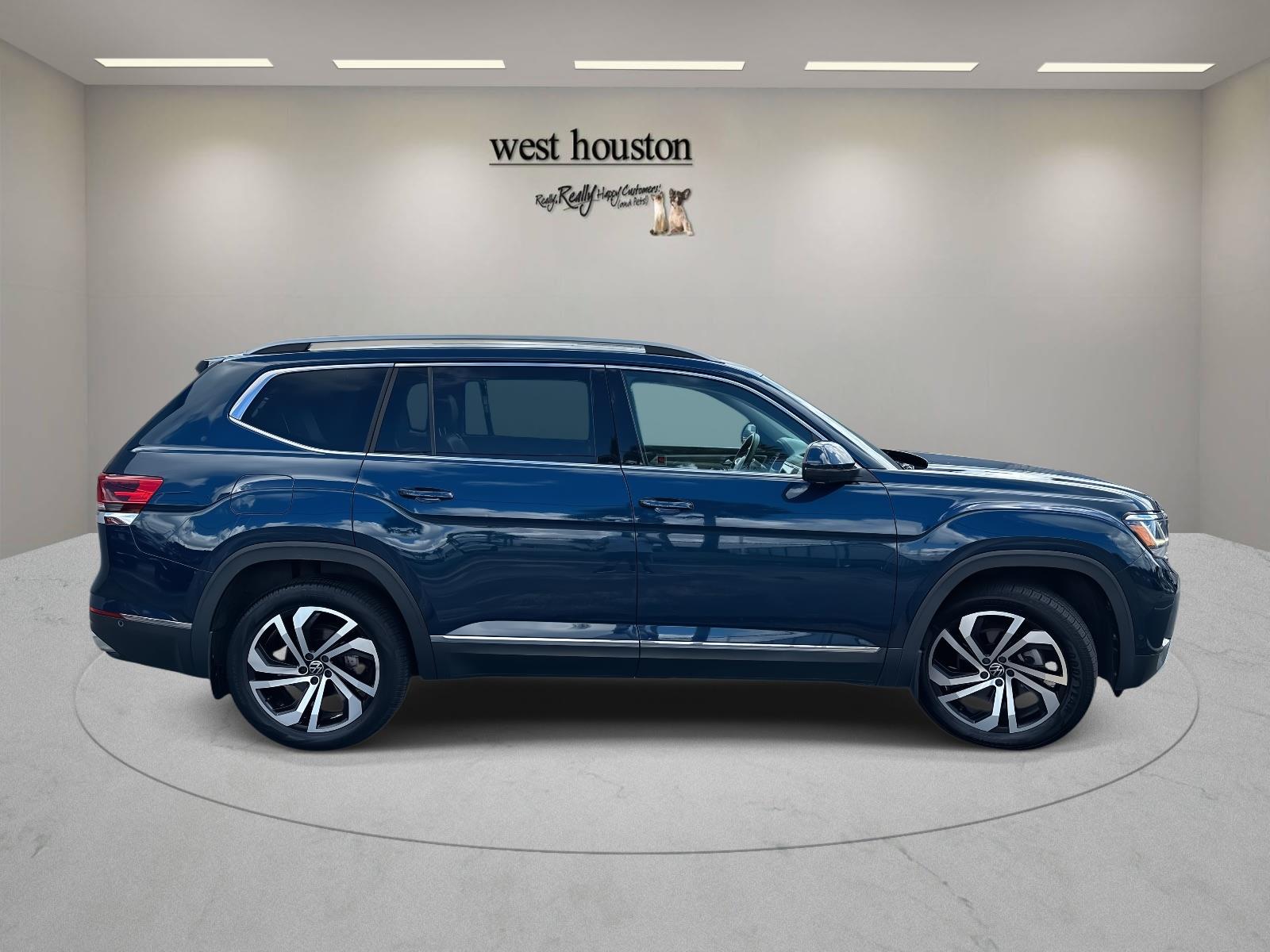 2021 Volkswagen Atlas V6 SEL Premium photo 3