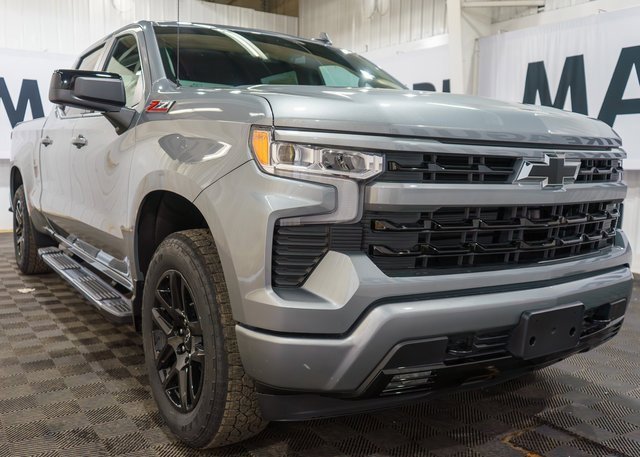 2025 Chevrolet Silverado 1500 RST photo 4
